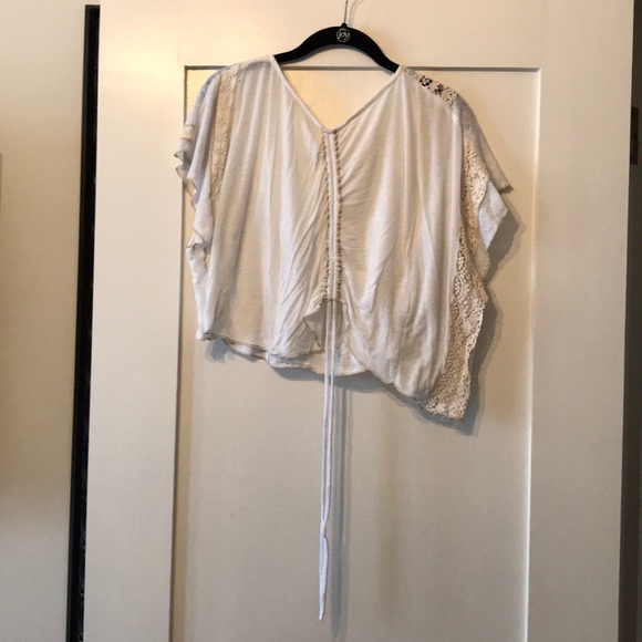 White Cream Top - Picture 3 of 3